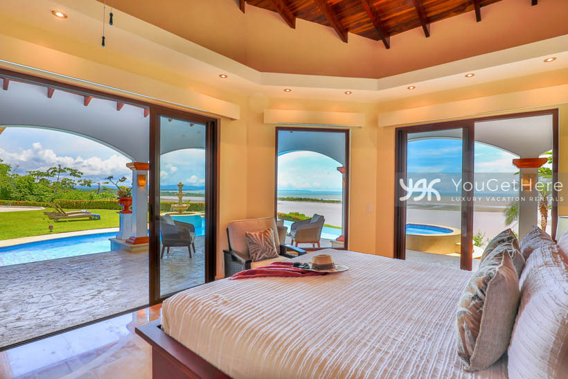 Vista Encanto Costa Rica bedroom with wrap around ocean views from each window.