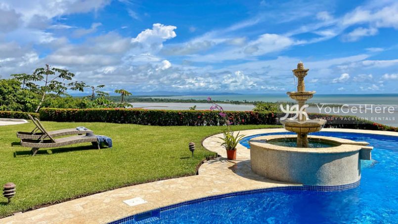 Vista Encanto Costa Rica Fountain in swimming pool and view of ocean.