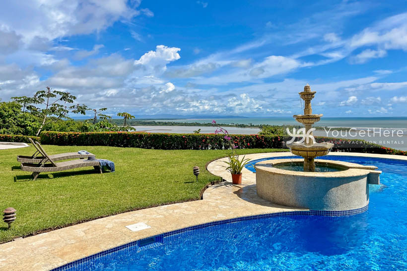 Vista Encanto Costa Rica Fountain in swimming pool and view of ocean.
