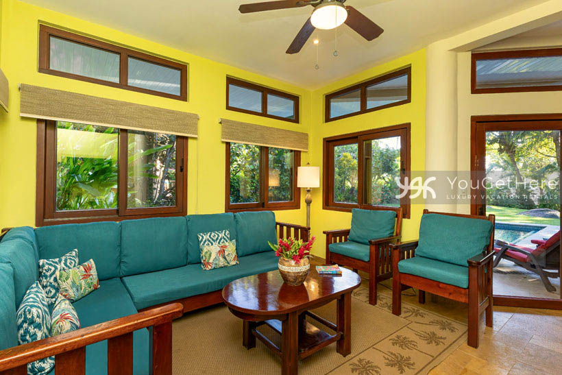 Caballitos del Mar Norte bright and comfortable family friendly vacation villa on the beach.