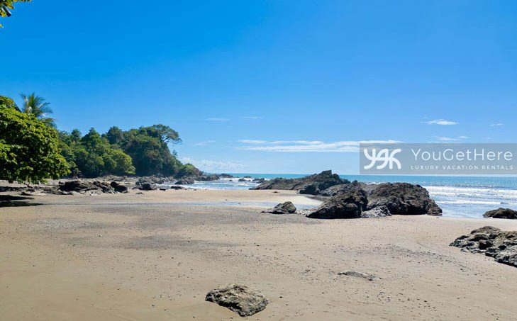 A practically private beach, sandy and secluded, in front of Caballitos del Mar Central.