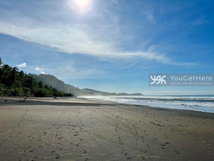 Caballitos del Mar Complex Vacation Homes in Costa Rica is located right on the sandy beach near Dominical.